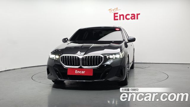 BMW 5-Series 2024 — photo 3