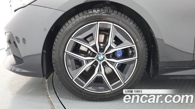 BMW 5-Series 2024 — photo 5