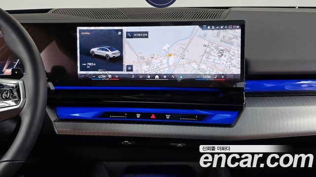 BMW 5-Series 2026 — photo 14