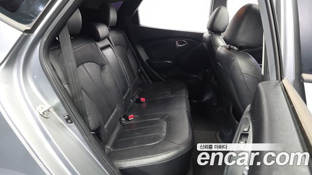 Hyundai Tucson 2013 — photo 17