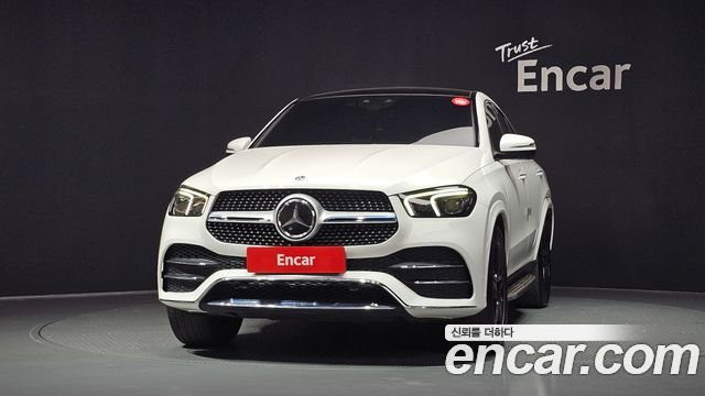 Mercedes-Benz GLE-Class 2021 — photo 3