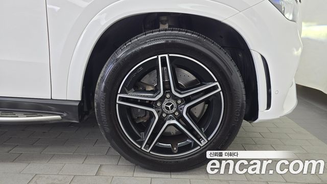 Mercedes-Benz GLE-Class 2021 — photo 7