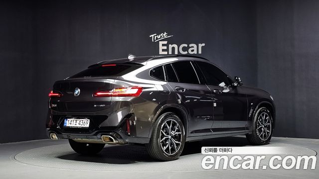 BMW X4 2022 — photo 2