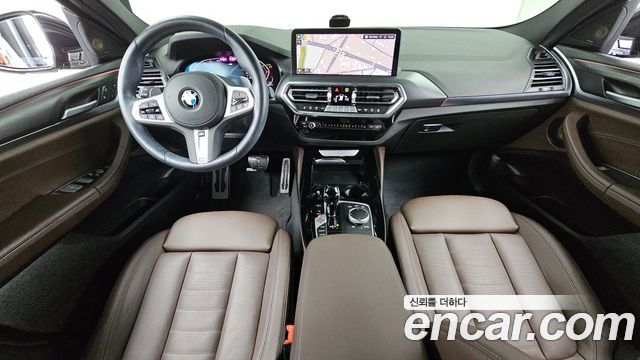 BMW X4 2022 — photo 10