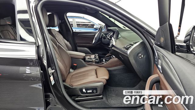 BMW X4 2022 — photo 17