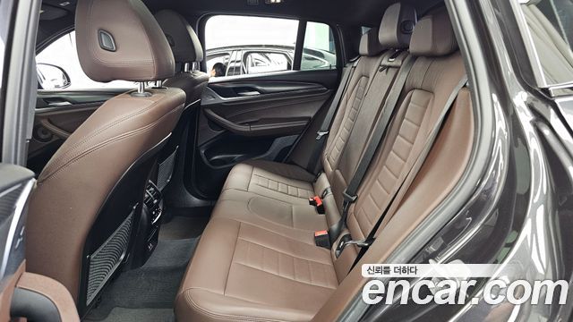 BMW X4 2022 — photo 16
