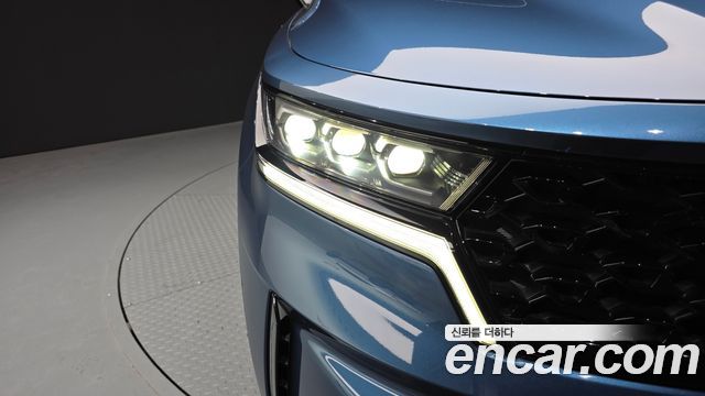 Kia Sorento 2022 — photo 8