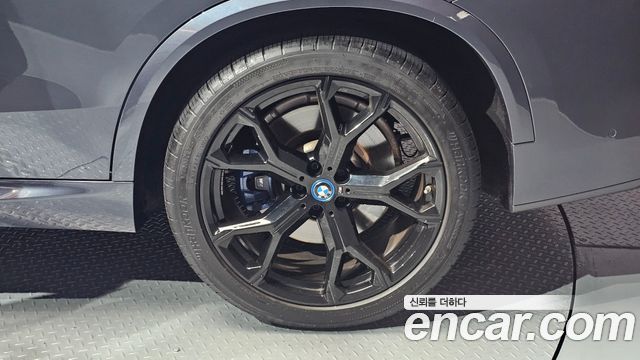 BMW X5 2022 — photo 7