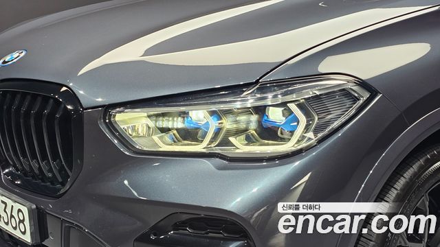 BMW X5 2022 — photo 8