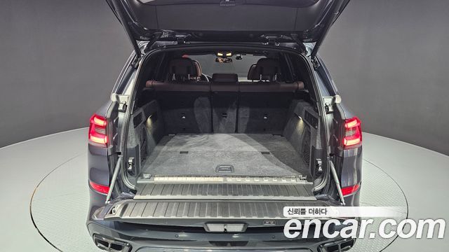 BMW X5 2022 — photo 31