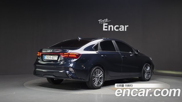 Kia K3 2022 — photo 2