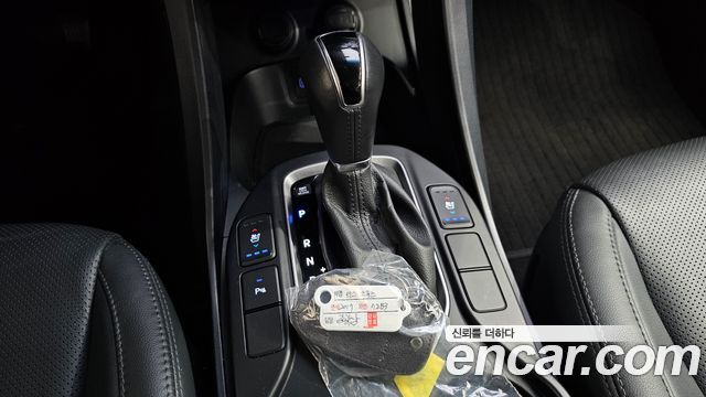 Hyundai Maxcruz 2017 — photo 9