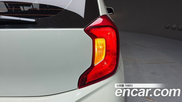 Kia morning 2023 — photo 9