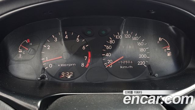 Hyundai AVANTE 1995 — photo 9