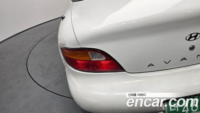 Hyundai AVANTE 1995 — photo 7