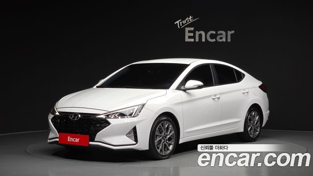 Hyundai AVANTE 2019 — photo 1