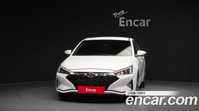 Hyundai AVANTE 2019 — photo 3