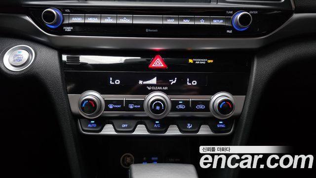 Hyundai AVANTE 2019 — photo 22