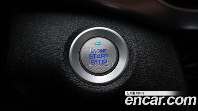 Hyundai AVANTE 2019 — photo 27