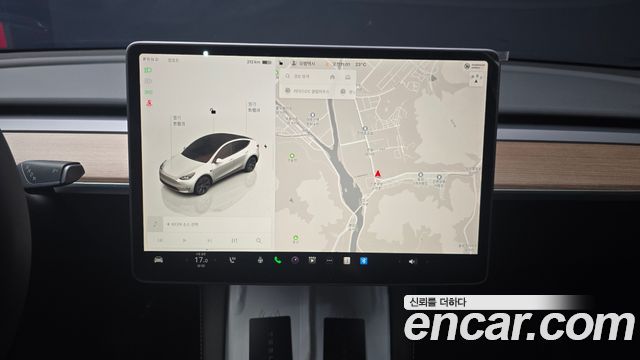Tesla Model Y 2024 — photo 20