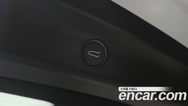 Tesla Model Y 2024 — photo 26