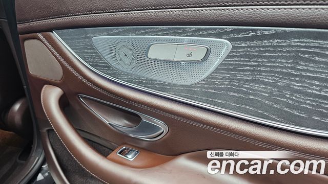 Mercedes-Benz CLS-Class 2021 — photo 18