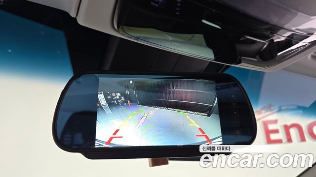 Hyundai Staria 2023 — photo 20