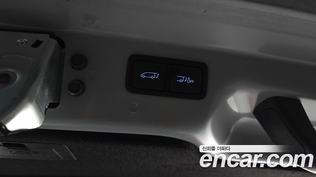 Hyundai Staria 2023 — photo 22