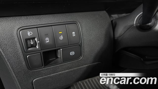 Hyundai Staria 2023 — photo 26