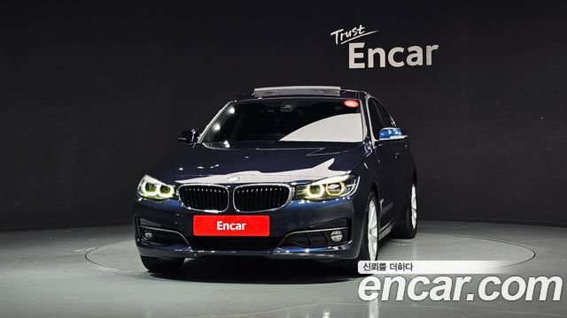 BMW Gran Turismo 2021 — photo 3
