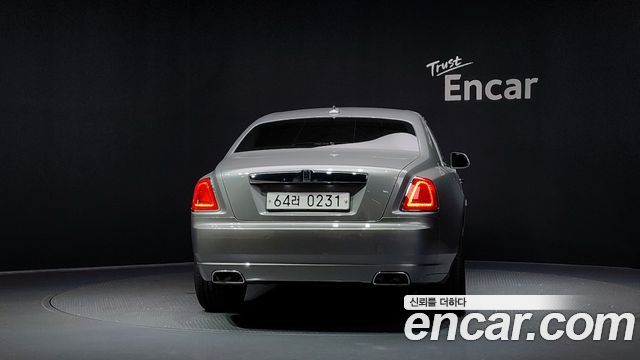 Rolls-Royce Ghost 2015 — photo 4