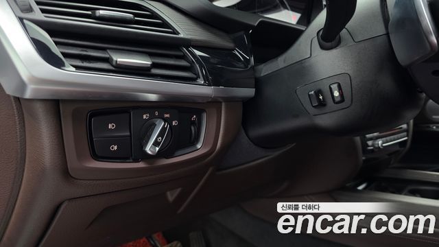BMW X5 2017 — photo 27