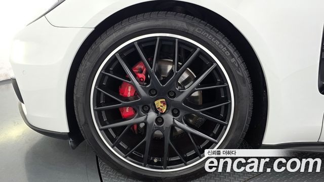 Porsche Panamera 2018 — photo 5