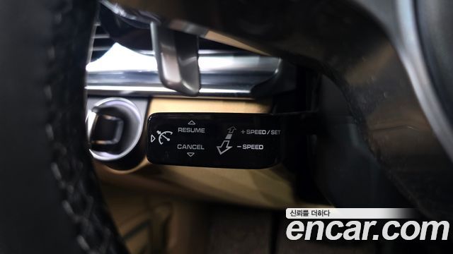 Porsche Panamera 2018 — photo 29