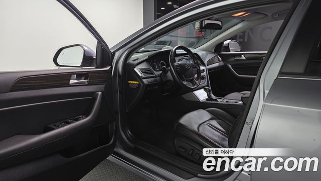 Hyundai Sonata 2016 — photo 10