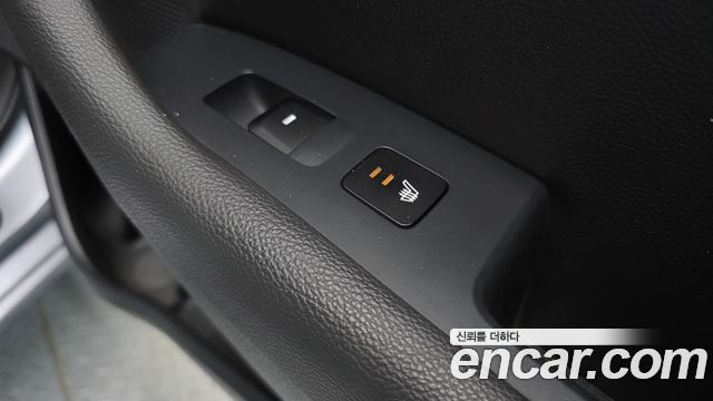Hyundai Sonata 2016 — photo 18