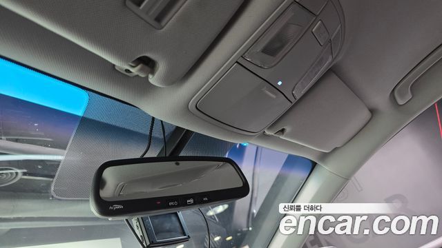 Hyundai Sonata 2016 — photo 19