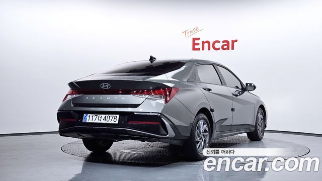 Hyundai AVANTE 2025 — photo 2