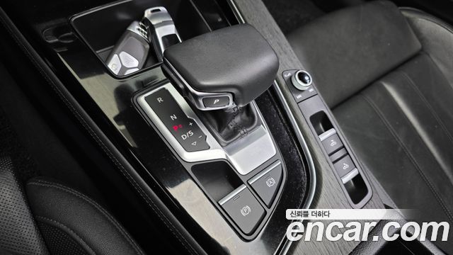Audi A5 2023 — photo 12