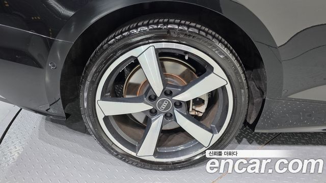 Audi A5 2023 — photo 7