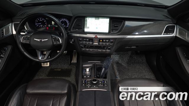 Genesis G80 2017 — photo 10