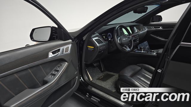 Genesis G80 2017 — photo 13