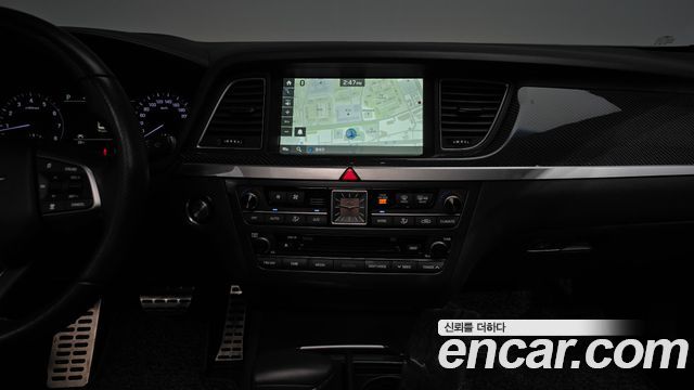 Genesis G80 2017 — photo 20