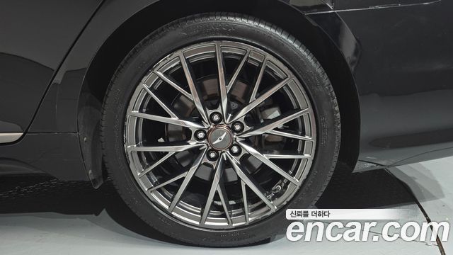 Genesis G80 2017 — photo 7