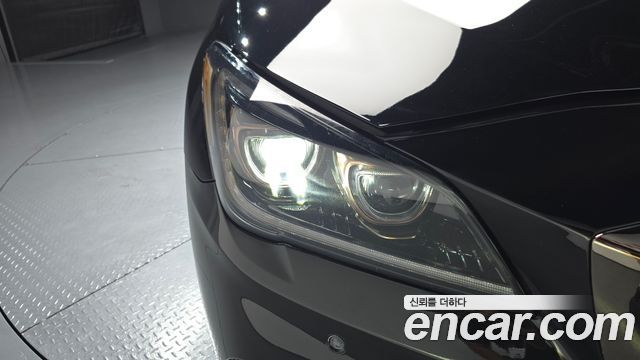 Genesis G80 2017 — photo 8