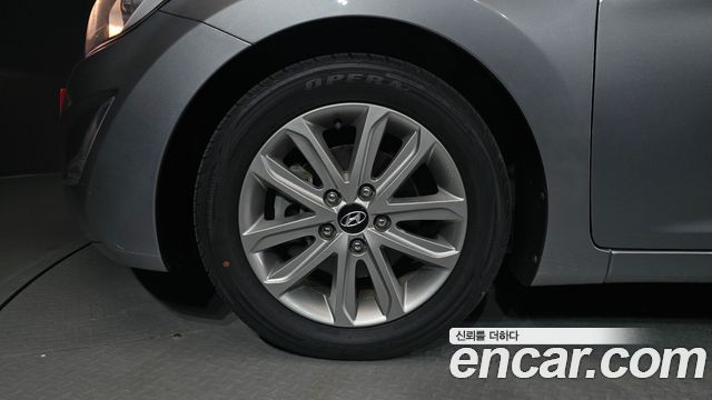 Hyundai AVANTE 2014 — photo 5