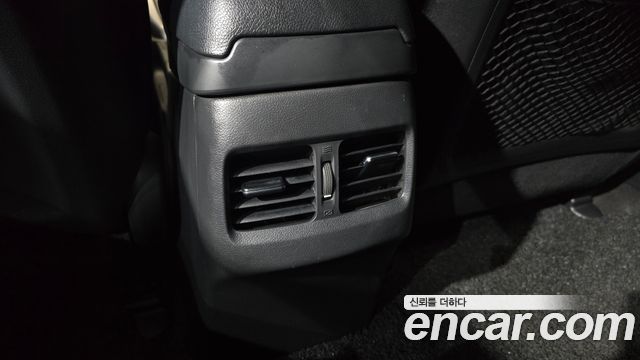 Hyundai AVANTE 2014 — photo 19