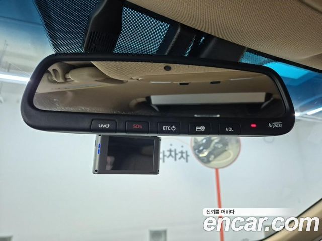 Kia Canival 2019 — photo 16