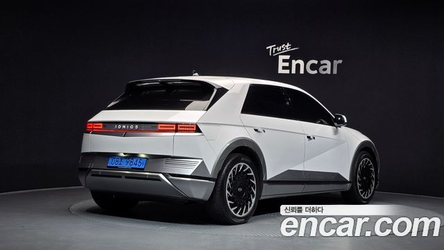 Hyundai Ioniq5 2023 — photo 2