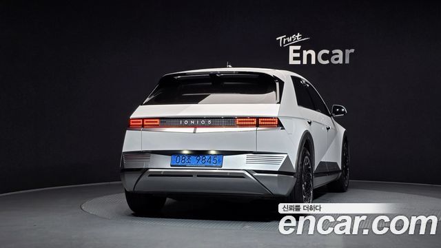 Hyundai Ioniq5 2023 — photo 4